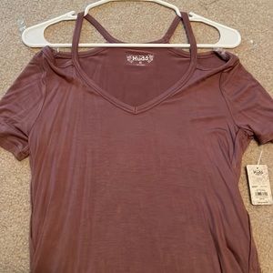 Loose fit v neck tee shirt